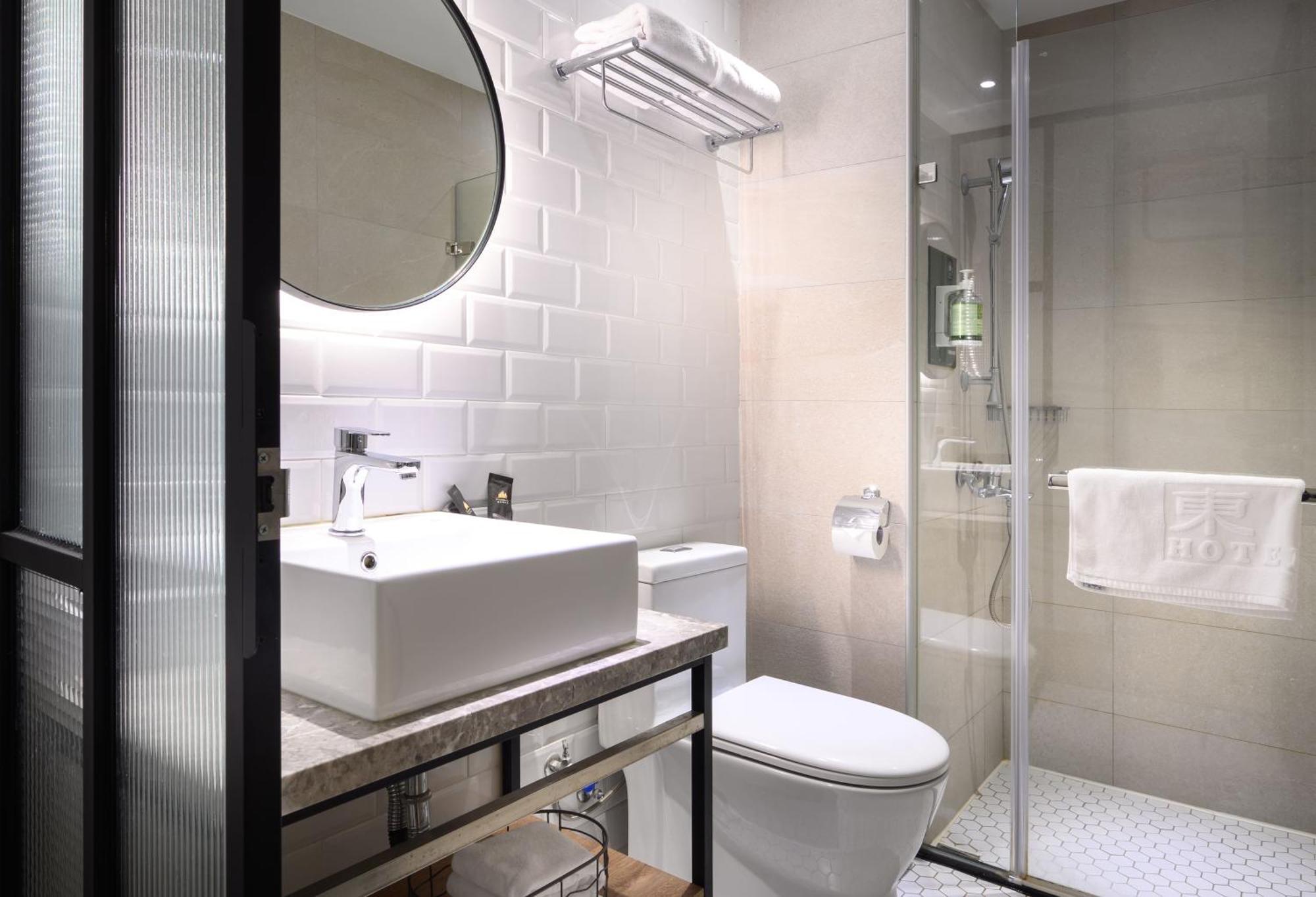 Hotel East Taichung Exterior photo