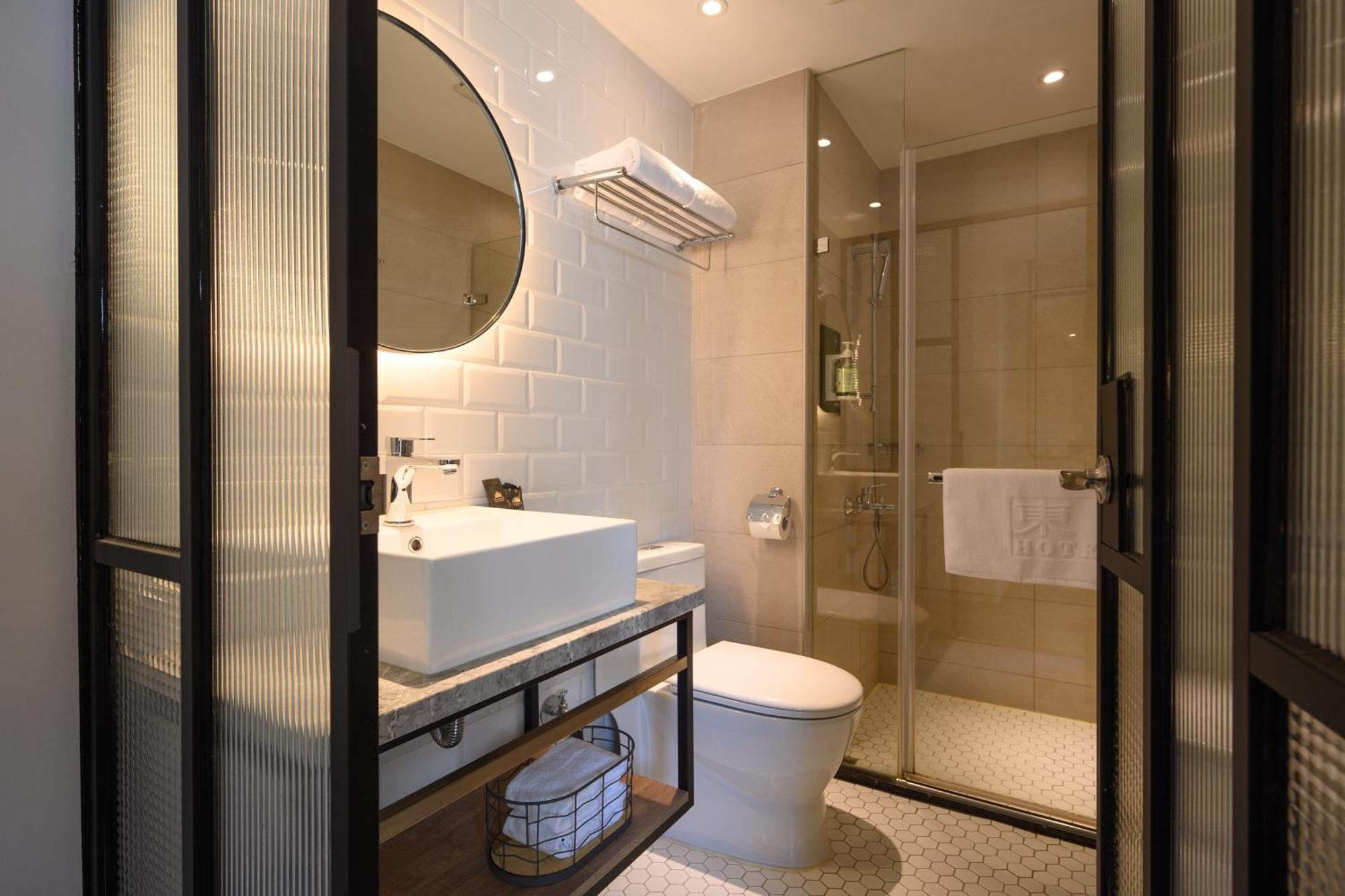 Hotel East Taichung Exterior photo